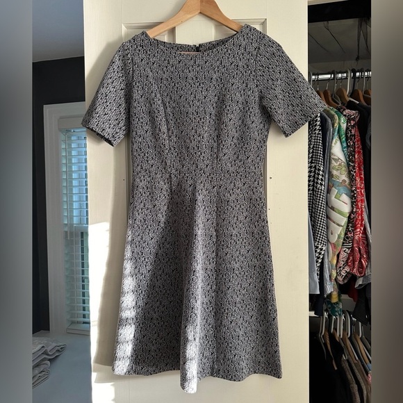 Ann Taylor Size 4 Petite Small fit and flare black herringbone dress classy - Picture 1 of 7